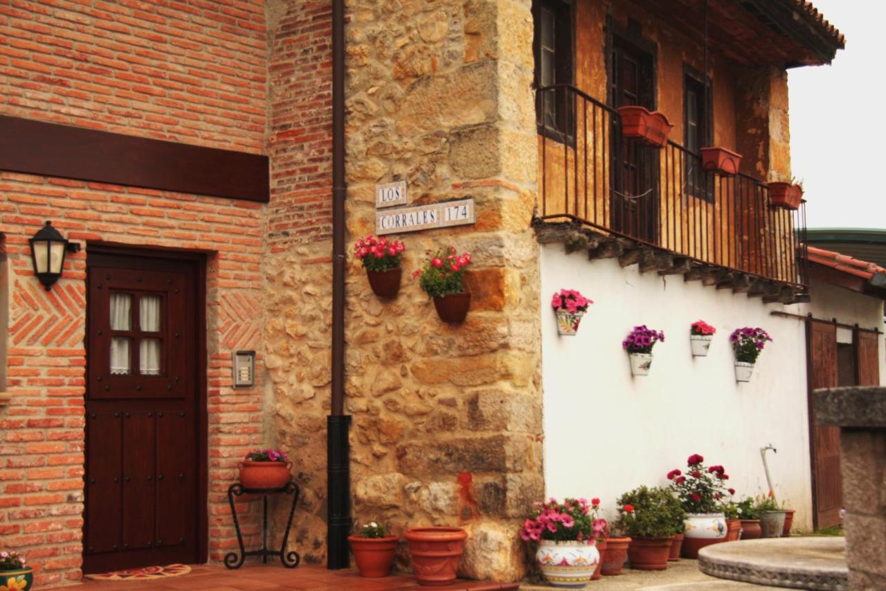 Apartamentos El Cruce De Moraton Cobreces Luaran gambar